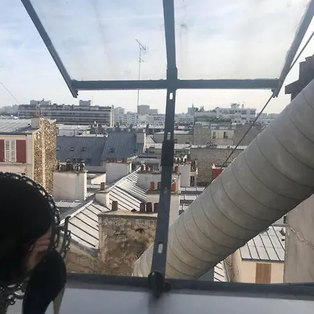 Coeur Vieux Paris. Pied Du Metro.tout Equipe شقة